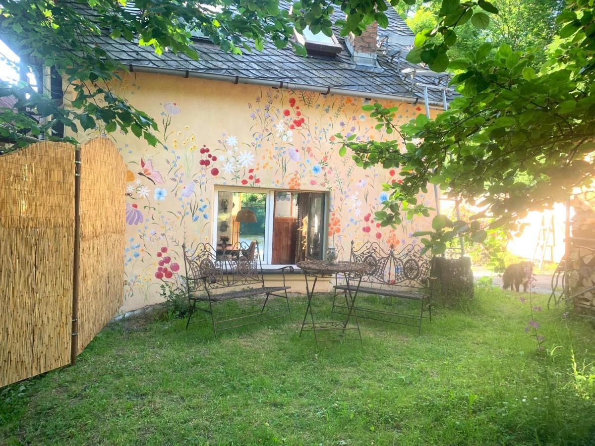 Kleine Kunstremise Mit Holzofen Burg Freienfels Apartment Weinbach Exterior photo